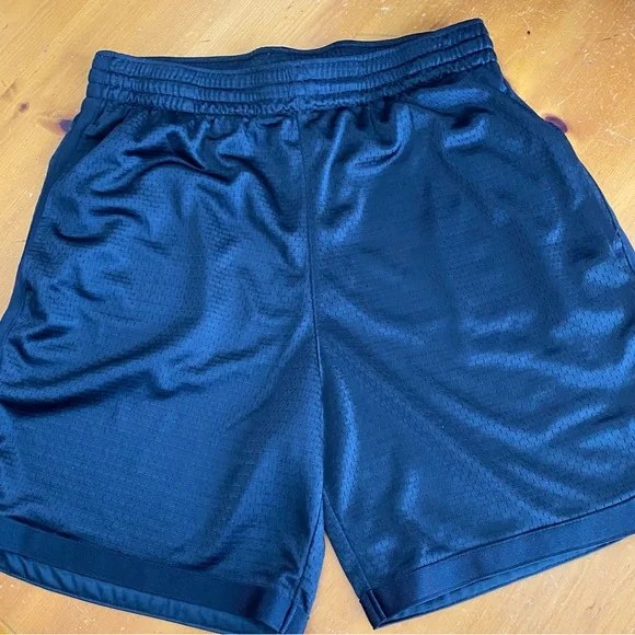 xSOLD Champion Athletic Shorts, Front Pockets, Mesh, Hidden drawstring,NavyBlack - Picture 4 of 6